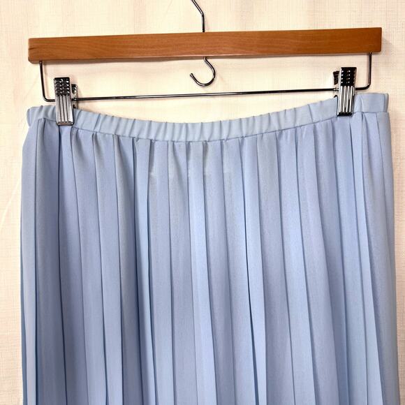 Vintage 80s Pleated Midi Skirt Size 10 Baby Blue Feminine Retro Business Casual‎ - Picture 2 of 9